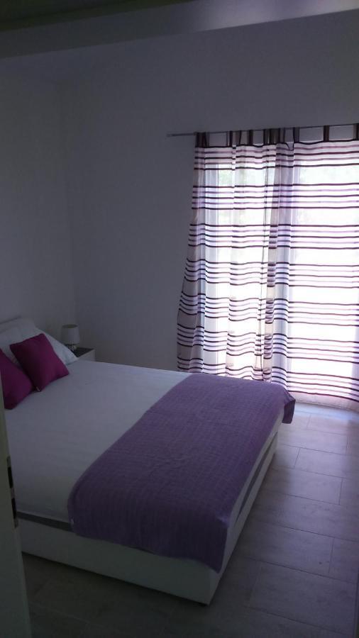 Apartman Laura ตรีบูนย์ ภายนอก รูปภาพ